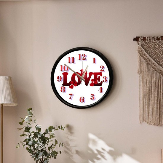 Love Kalpli Sessiz Duvar Saati Love yazılı kalpli romantik dekoratif duvar saati
