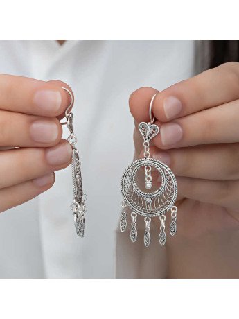 Gümüş Çember Telkari Sallantılı Kadın Küpe CSR2185329