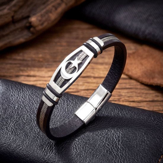 Ay Yıldız Motifli Çelik Halatlı Deri Erkek Bileklik