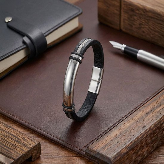 İsim Yazılabilir Çelik Halatlı Siyah Deri Erkek Bileklik - Casera's İsim yazılabilir çelik halatlı siyah deri erkek bileklik