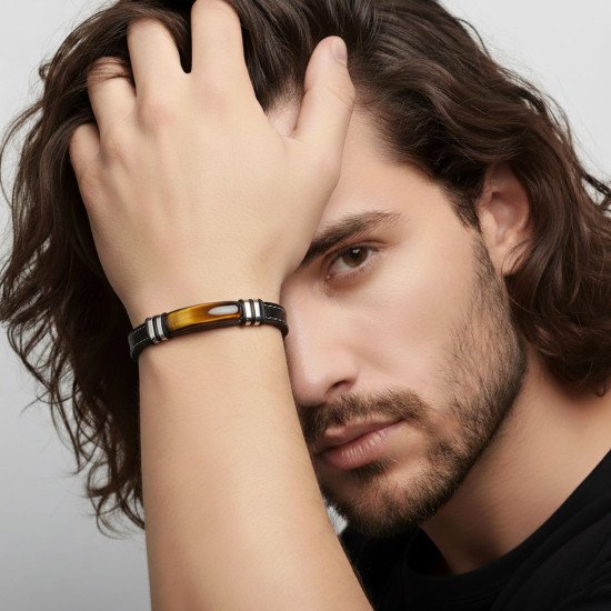 Kaplangözü taş titanyum çelik erkek bileklik modeli Kaplangözü taşlı deri kordonlu titanyum çelik erkek bileklik