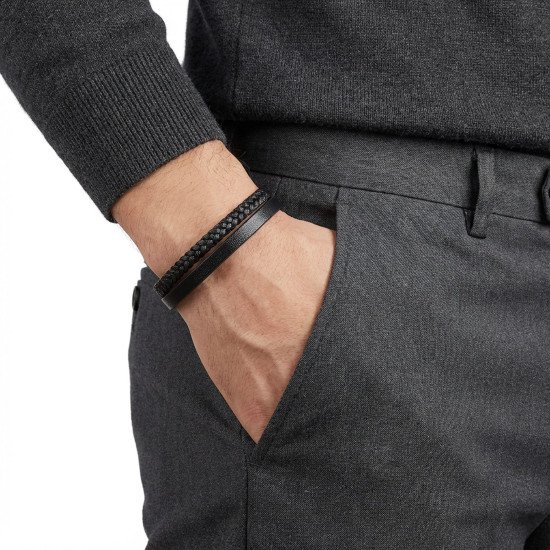 Siyah El Örgüsü Deri Erkek Bileklik Siyah El Örgüsü Deri Erkek Bileklik