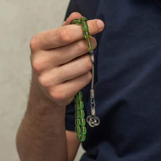 Gümüş Kazaz Püsküllü Kapsül Kesim Yeşil Sıkma Kehribar Tesbih