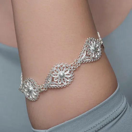 Gümüş Damla Papatya Telkari Kadın Bileklik