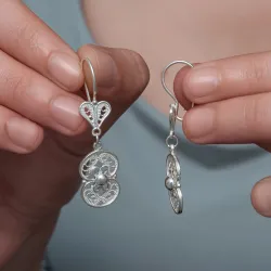 Gümüş Çiçek Motifli Telkari Kadın Küpe