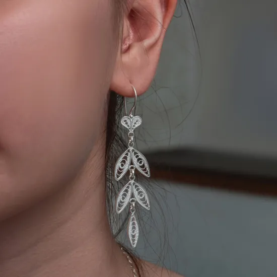 Gümüş Zarif Yaprak Telkari Kadın Küpe