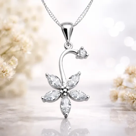 Gümüş Çiçek Bayan Kolye