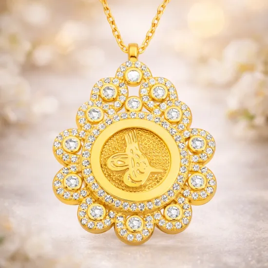 Gümüş Damla Çerçeveli Tuğra Bayan Kolye