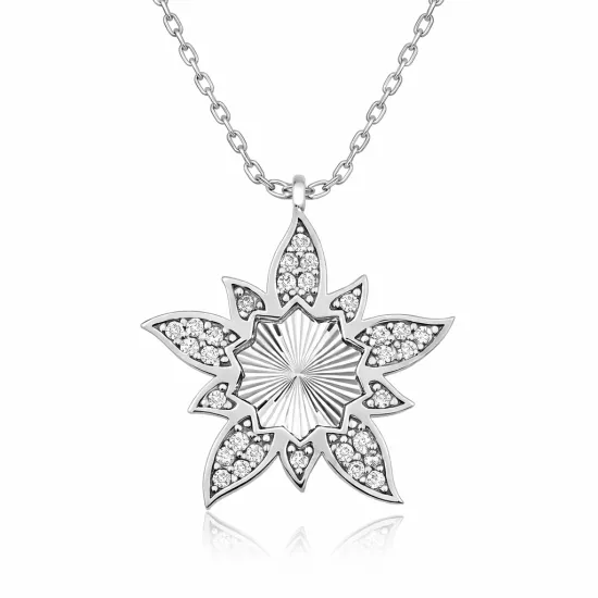 Gümüş Lotus Çiçeği Bayan Kolye Gümüş Lotus Çiçeği Bayan Kolye