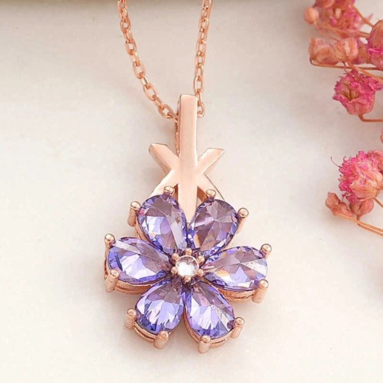 Gümüş Rose Mor Sevgi Çiçeği Kadın Kolye Gümüş Rose Mor Sevgi Çiçeği Kadın Kolye
