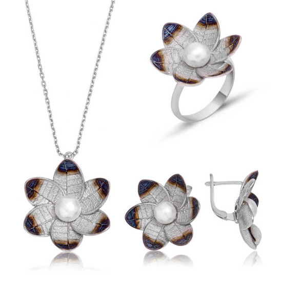 Gümüş Nergis Çiçeği Bayan Set Gümüş Nergis Çiçeği Bayan Set