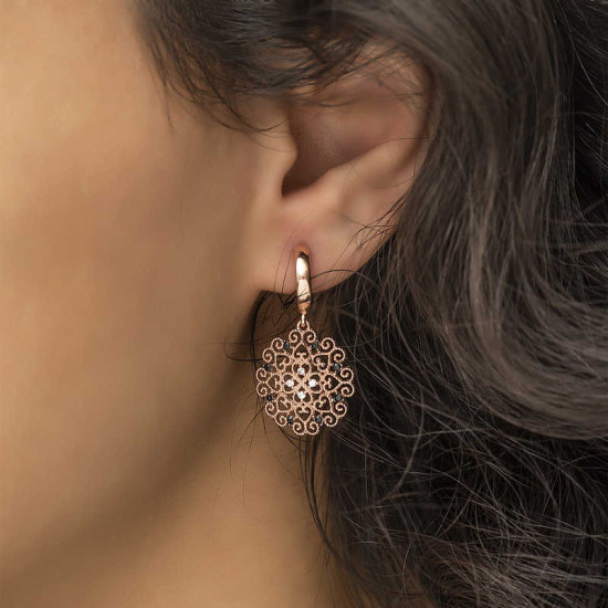 Gümüş Etnik Desenli Bayan Küpe Gümüş Etnik Desenli Bayan Küpe