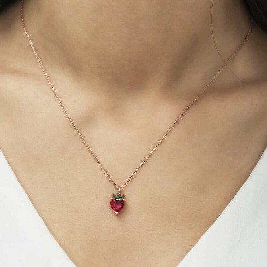 Gümüş Rose Çilek Figür Meyve Kolye Gümüş Rose Çilek Figür Meyve Kolye