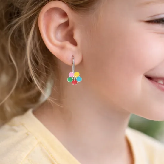 Gümüş Sallantılı Çiçek Çocuk Küpesi Gümüş Sallantılı Çiçek Çocuk Küpesi