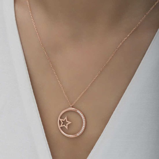 Gümüş Rose Yıldız Detaylı Halka Kadın Kolye Gümüş Rose Yıldız Detaylı Halka Kadın Kolye