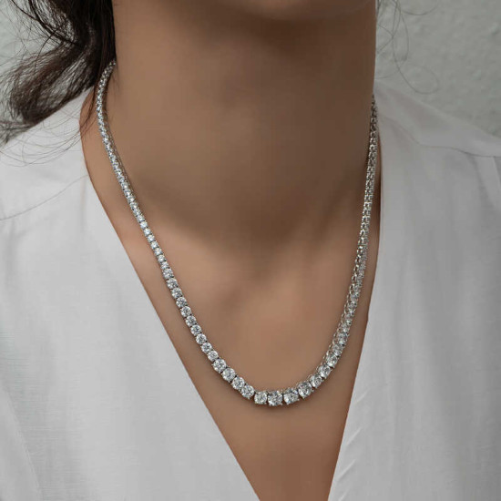 Gümüş Süzme Beyaz Taşlı Su Yolu Kadın Kolye Gümüş Süzme Beyaz Taşlı Su Yolu Kadın Kolye