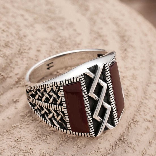 Gümüş Desenli Erkek Yüzük Gümüş Desenli Erkek Yüzük