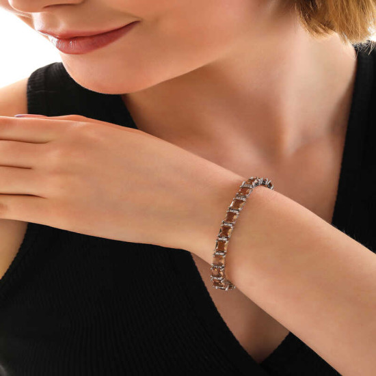 Gümüş Kare Zultanit Taşlı Kadın Bileklik Gümüş Kare Zultanit Taşlı Kadın Bileklik