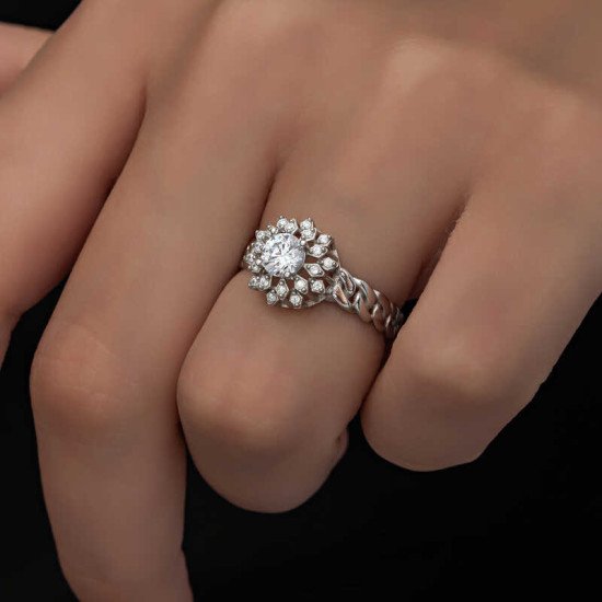 Gümüş Tek Taş Kadın Yüzük Gümüş Tek Taş Kadın Yüzük