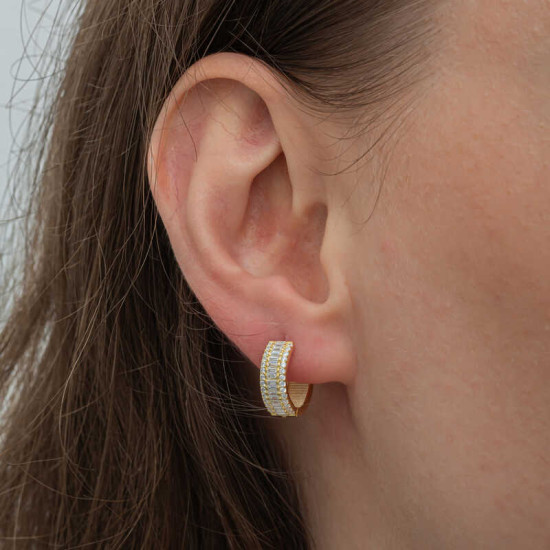 Gümüş Gold Baget Sıra Taşlı Halka Küpe Gümüş Gold Baget Sıra Taşlı Halka Küpe