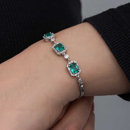 Gümüş Baget Yeşil Taşlı Kadın Bileklik