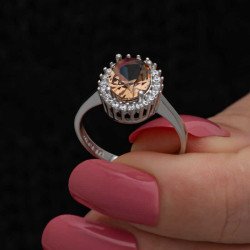 Gümüş Oval Zultanit Taşlı Kadın Yüzük Gümüş Oval Zultanit Taşlı Kadın Yüzük