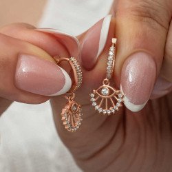 Gümüş Sallantılı Rose Göz Kadın Küpe Gümüş Sallantılı Rose Göz Kadın Küpe